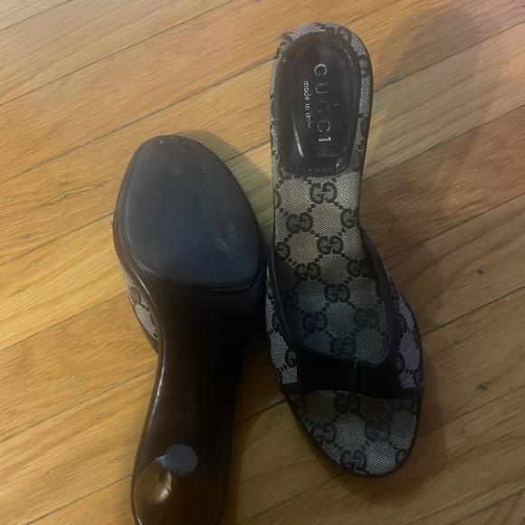 Gucci sandals size 8 - Picture 11 of 11